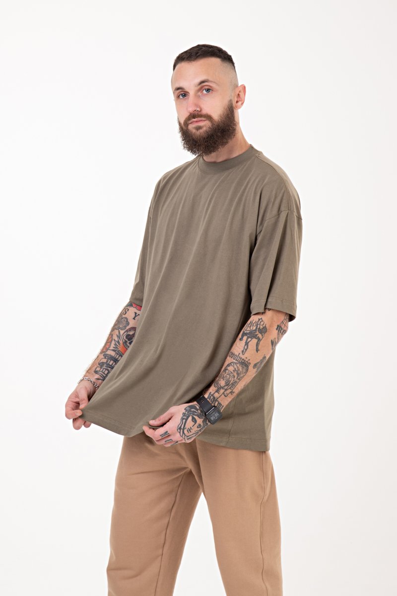 06 camiseta lisa oversized fechada malha confort 180g m